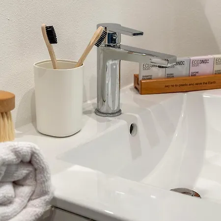 Aquavista - Panoramic Lakefront Penthouses With Pool Castelletto sopra Ticino