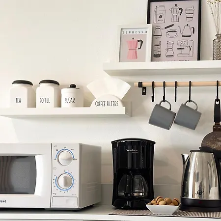 Aquavista - Panoramic Lakefront Penthouses With Pool