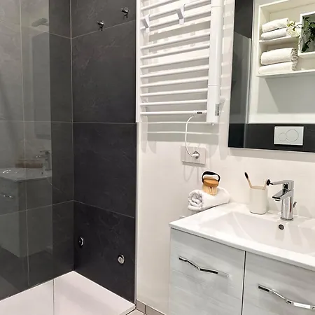Aquavista - Panoramic Lakefront Penthouses With Pool Lejlighed Castelletto sopra Ticino