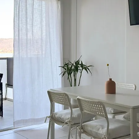 Lejlighed Aquavista - Panoramic Lakefront Penthouses With Pool Castelletto sopra Ticino