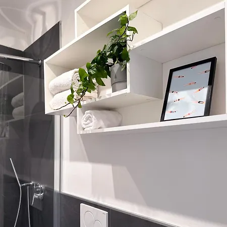 Lejlighed Aquavista - Panoramic Lakefront Penthouses With Pool