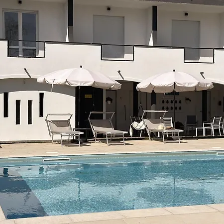 Lejlighed Aquavista - Panoramic Lakefront Penthouses With Pool *