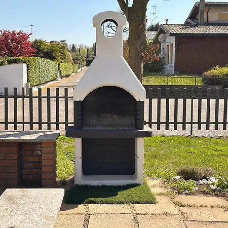 Aquavista - Panoramic Lakefront Penthouses With Pool Lejlighed *